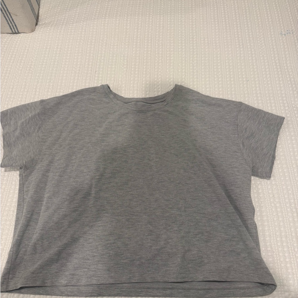 lululemon athletica Gray Crop Top